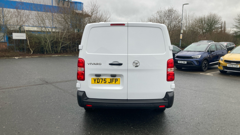 Vauxhall Vivaro L2 Diesel 2.0 Turbo D 145 Prime H1 Double Cab